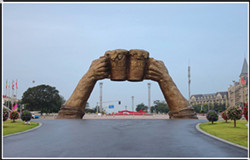 青島國際啤酒節大型鑄銅雕塑